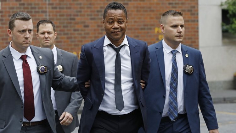 Cuba Gooding Jr. se entrega a la policía tras ser acusado de acoso sexual