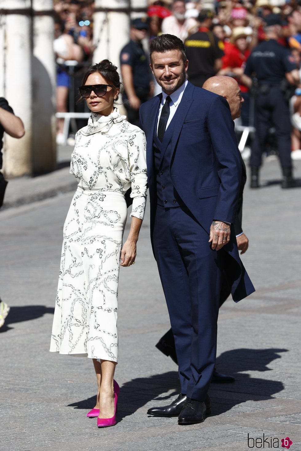 Victoria Beckham y David Beckham a su llegada a la boda de Pilar Rubio y Sergio Ramos