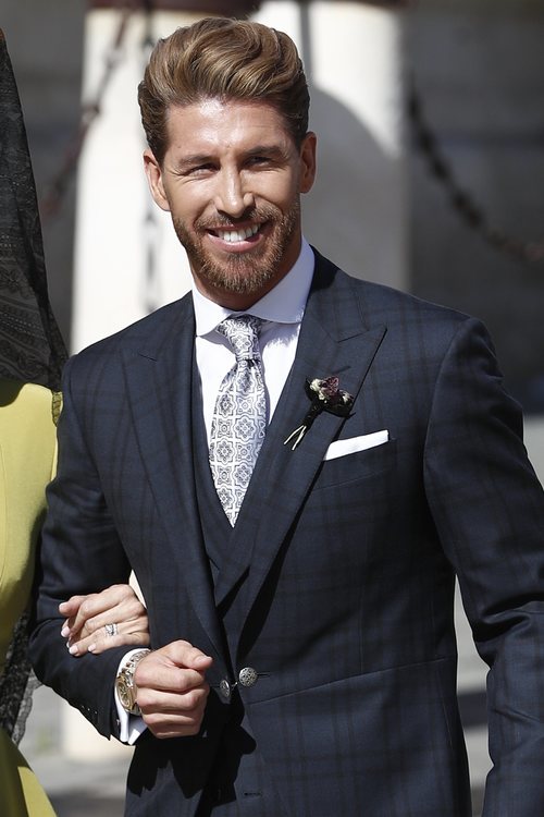 Sergio Ramos saliendo del hotel en su boda con Pilar Rubio