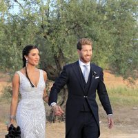 Sergio Ramos y Pilar Rubio cogidos de la mano a su llegada a la finca para celebrar su boda