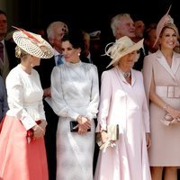 La Reina Letizia y Máxima de Holanda con Camilla Parker, Kate Middleton y Sophie Rhys-Jones en la procesión de la Orden de la Jarretera 2019