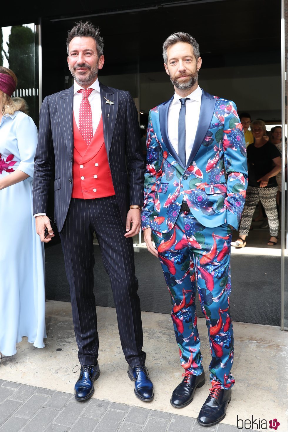 David Valldeperas y su pareja en la boda de Belén Esteban y Miguel Marcos