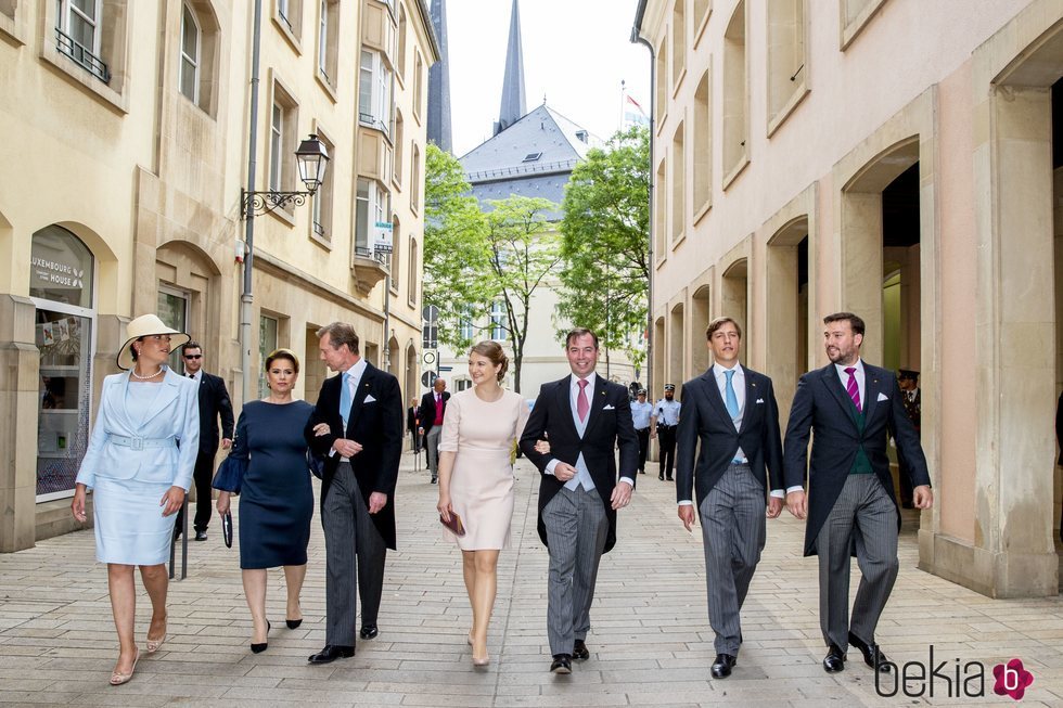 El Gran Ducado de Luxemburgo paseando en el Día de la Nación