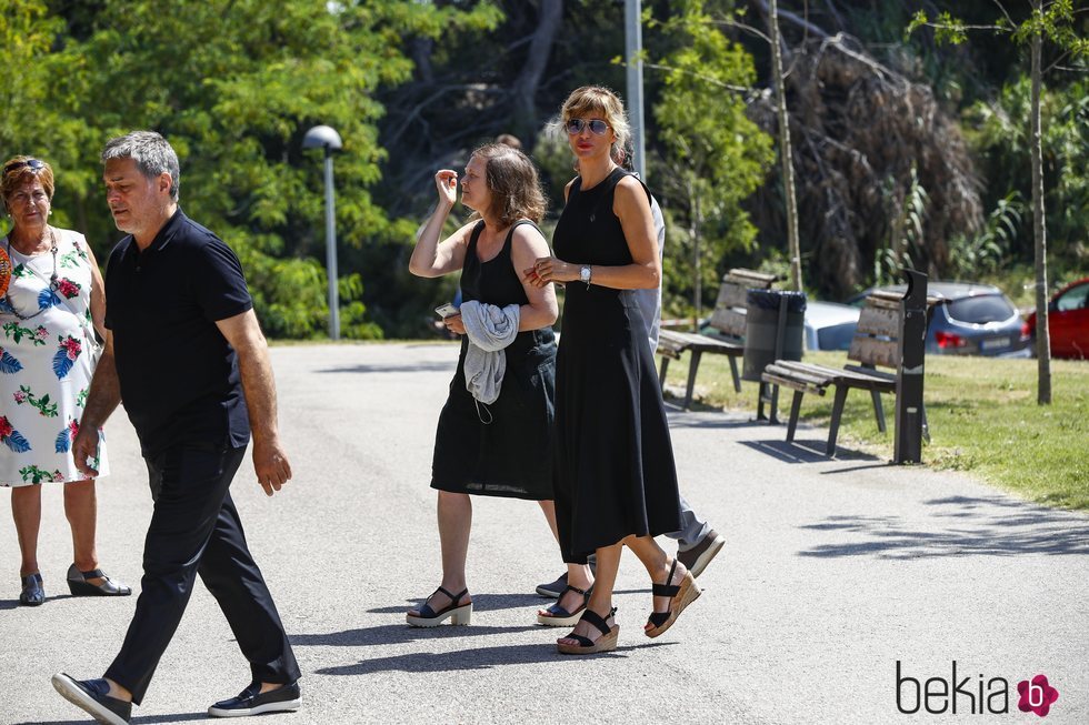 Susanna Grisso en el funeral de su hermana