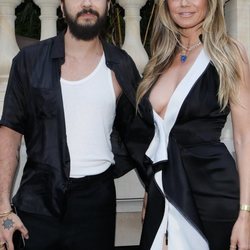 Heidi Klum y Tom Kaulitz en la Semana de la Moda Alta Costura otoño/invierno de París 2019