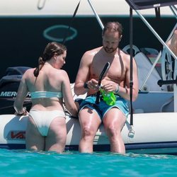 Príncipe Haakon y la Princesa Ingrid Alexandra en el barco de Formentera