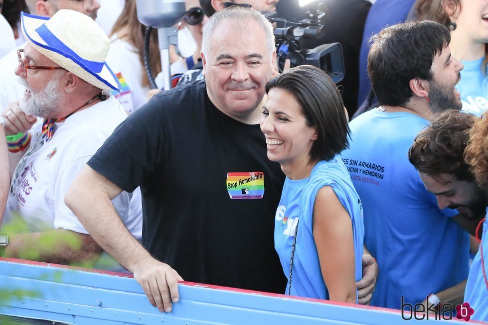 Ana Pastor y Antonio García Ferreras en el desfile del Orgullo 2019