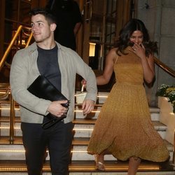 Priyanka Chopra y Nick Jonas de fiesta en Londres