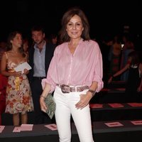 Nuria González en el desfile de Ágatha Ruiz de la Prada en la MBFWMadrid 2019