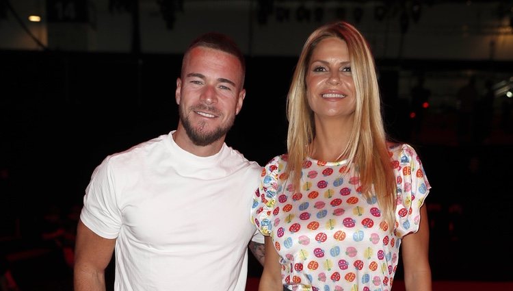 Makoke y Tony Espina en el desfile de Ágatha Ruiz de la Prada en la MBFWMadrid 2019