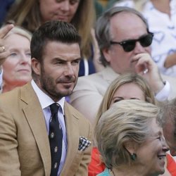 David Beckham durante la semifinal femenina de Wimbledon 2019