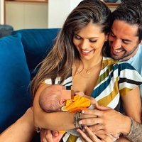 Sara Sálamo e Isco Alarcón con su hijo Theo