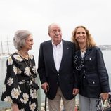 El Rey Juan Carlos, la Reina Sofía y la Infanta Elena en Sanxenxo