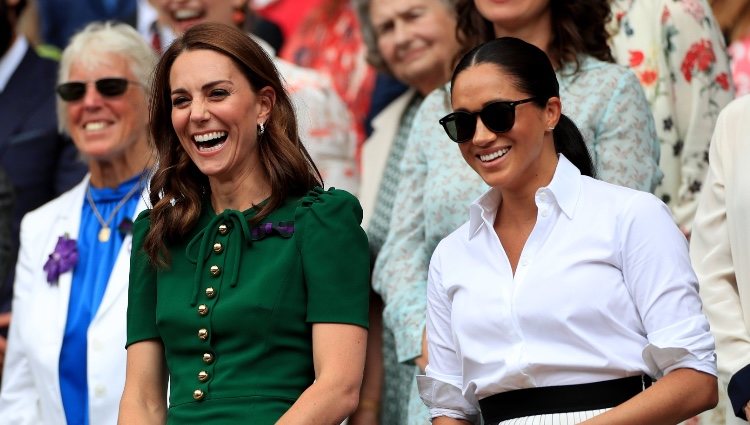 Kate Middleton y Meghan Markle ríen divertidas en Wimbledon 2019