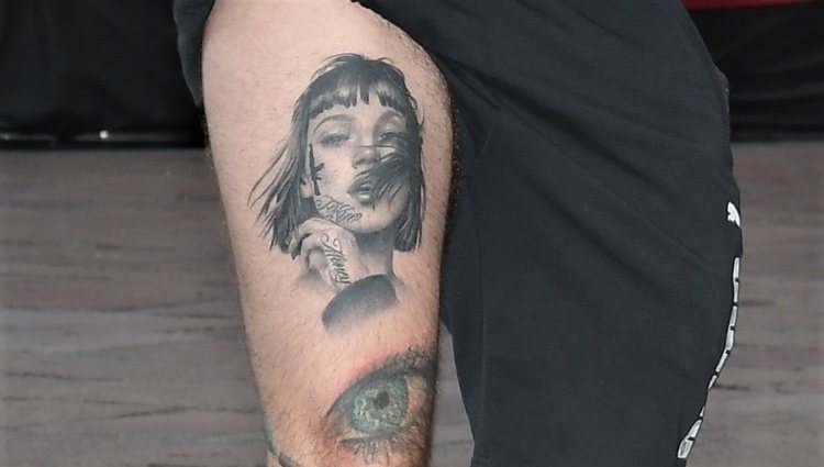 Tatuaje de un fan en Milán con la cara de Tokio, papel interpretado por Úrsula Corberó