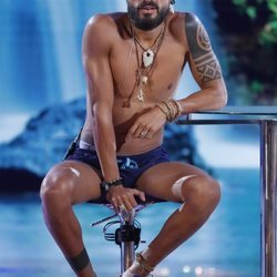 Fabio Colloricchio en el plató de 'Supervivientes 2019' tras convertirse en tercer finalista