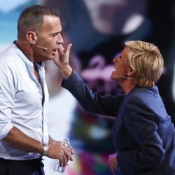 Carlos Lozano y Chelo García Cortés se enfrentan en el debate final de 'Supervivientes 2019'