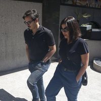 Alberto y Laura Caballero en la capilla ardiente de Eduardo Gómez