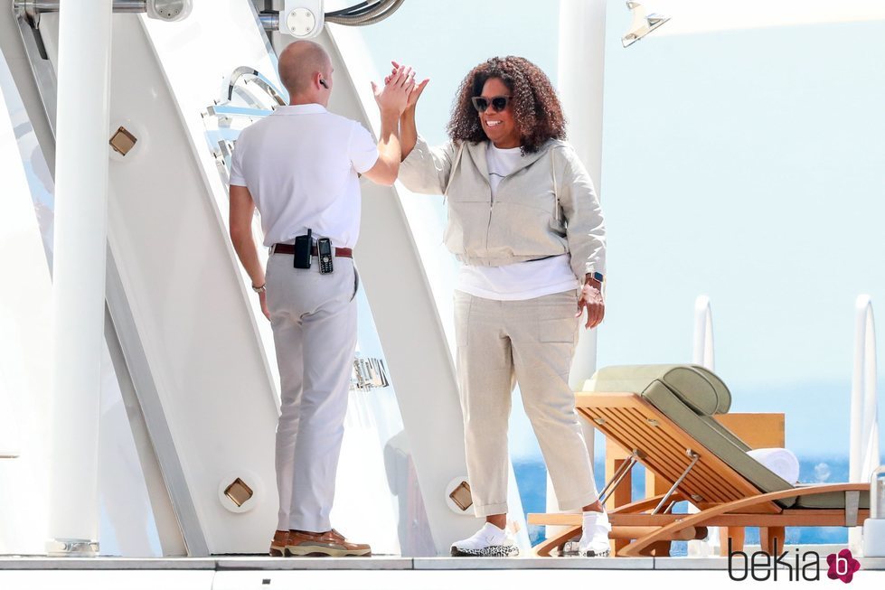 Oprah Winfrey desconectando en la isla ibicenca española