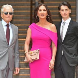 Catherine Zeta Jones recibe un premio honorífico con su familia