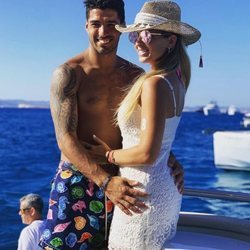 Luis Suárez y Sofía Balbi en sus vacacioens de verano en Ibiza