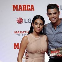 Georgina Rodríguez y Cristiano Ronaldo en la entrega de los Premios Leyanda de Marca