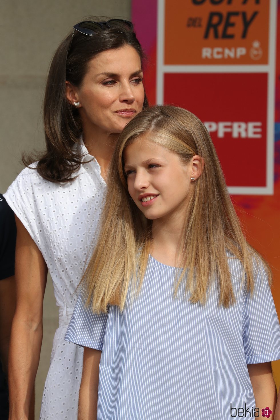 La Reina Letizia y la Princesa Leonor en el Náutico de Palma