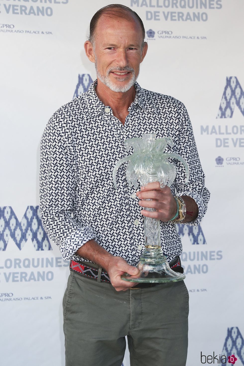 Kyril de Bulgaria recibiendo el premio a 'Mallorquín del Año'