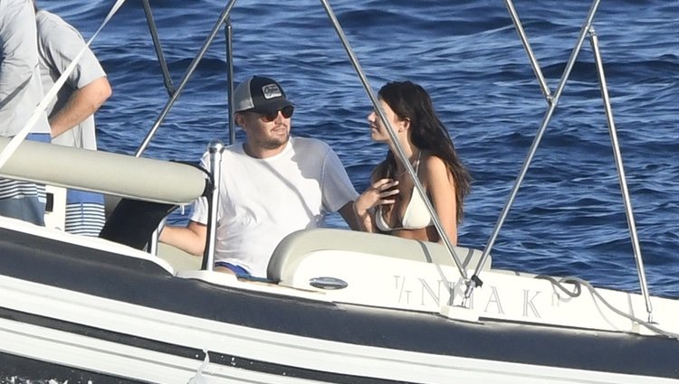 Leonardo DiCaprio y Camila Morrone en Italia