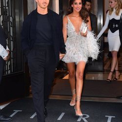 Kevin Jonas y Danielle Deleasa saliendo hacia los MTV VMAs 2019