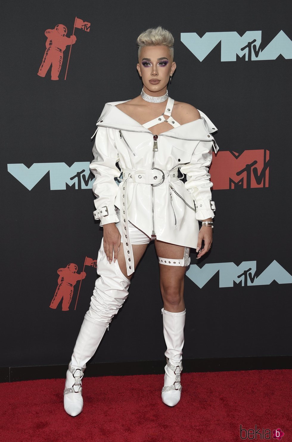 James Charles en los MTV VMAs 2019