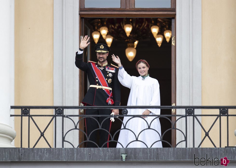 El Príncipe Haakon de Noruega y s hija, la Princesa Ingrid Alexandra de Noruega