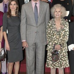 Los Reyes Felipe y Letizia y la Duquesa de Alba en la entrega de las Medallas al Mérito de las Bellas Artes 2010