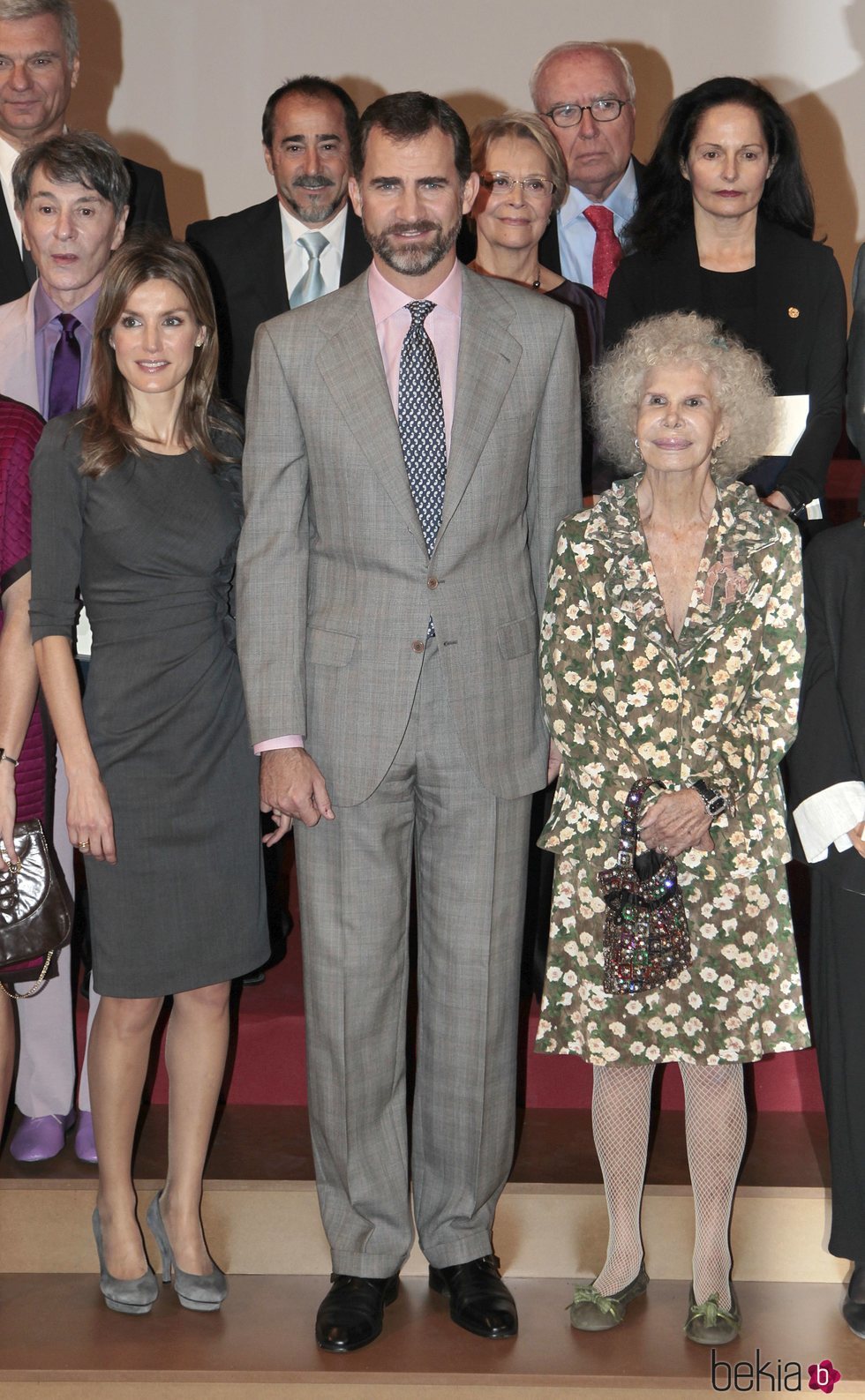 Los Reyes Felipe y Letizia y la Duquesa de Alba en la entrega de las Medallas al Mérito de las Bellas Artes 2010