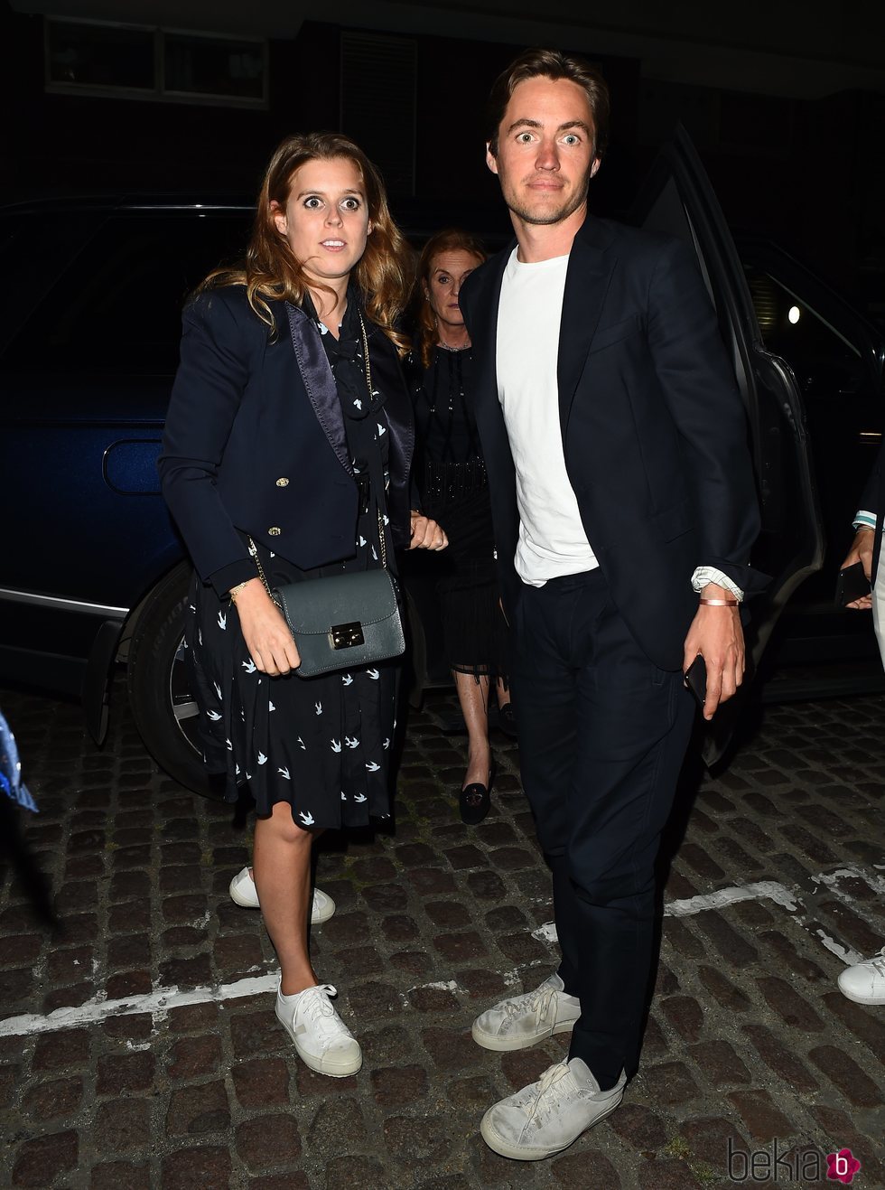 La Princesa Beatriz de York y Edoardo Mapelli Mozzi, de fiesta en Londres