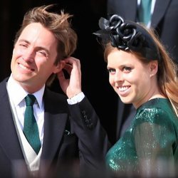 Edoardo Mapelli Mozzi y Beatriz de York en la boda de Ellie Goulding y Caspar Jopling