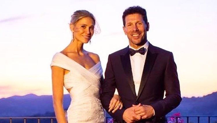 Carla Pereyra y Diego Simeone en su boda en la Toscana