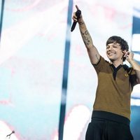 Louis Tomlinson en el escenario del Coca Cola Music Experience