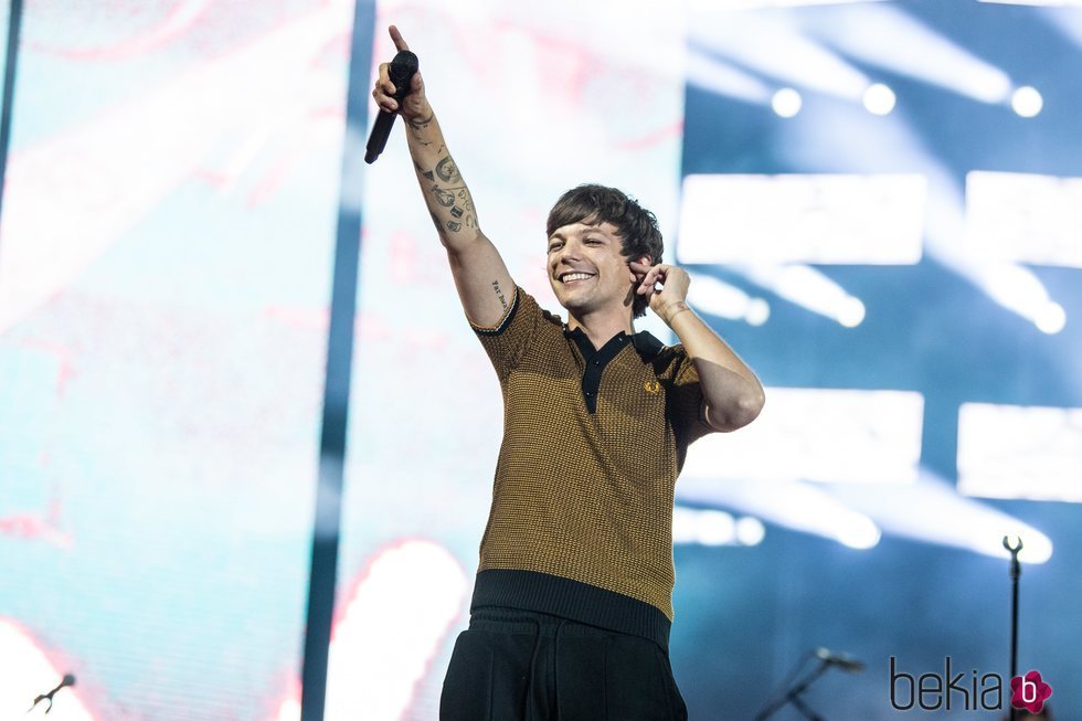 Louis Tomlinson en el escenario del Coca Cola Music Experience