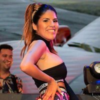 Chabelita Pantoja bailando 'Ahora estoy mejor' en la fiesta de presentación