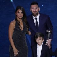 Leo Messi con Antonella Roccuzzo y sus hijos Mateo y Thiago en los Premios The Best 2019