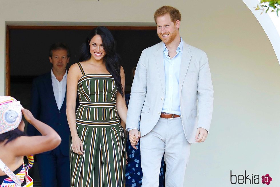 El Príncipe Harry y Meghan Markle en la recepción celebrada en la residencia del Alto Comisionado de Reino Unido en Sudáfrica