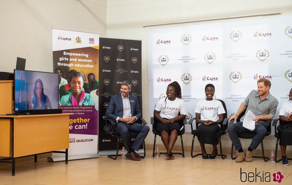 Meghan Markle interviene por videoconferencia en un acto oficial del Príncipe Harry en Malawi