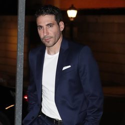 Miguel Ángel Silvestre en la cena de gala de Carolina Herrera en el Museo del Prado