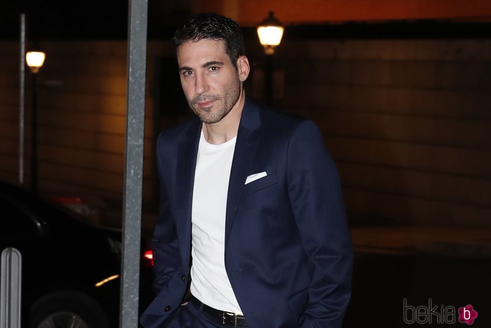 Miguel Ángel Silvestre en la cena de gala de Carolina Herrera en el Museo del Prado