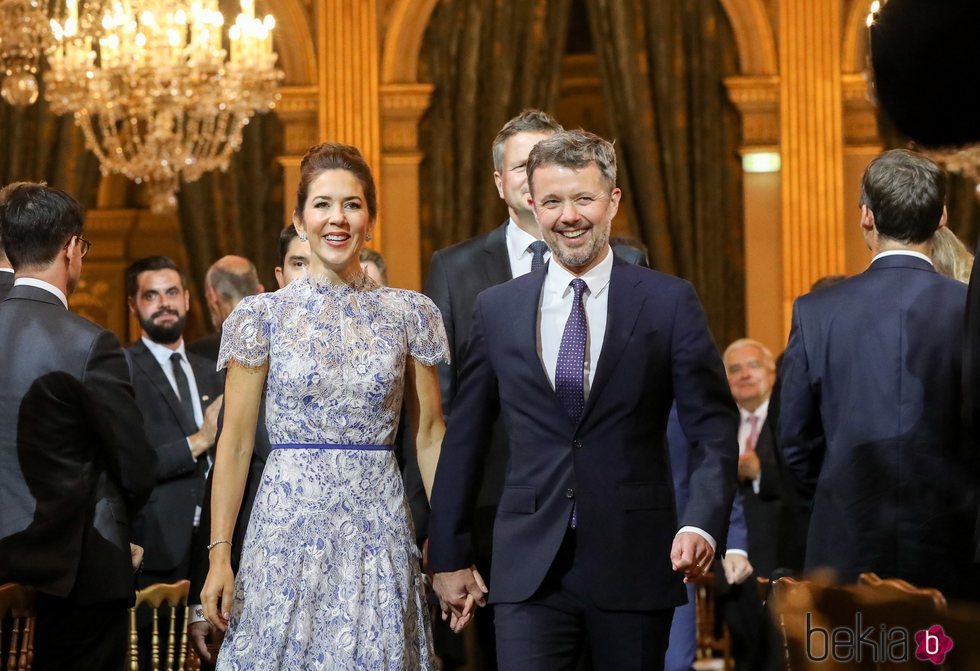 Federico y Mary de Dinamarca en una cena en París