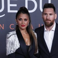 Leo Messi con Antonella Roccuzzo en el estreno de su espectáculo del Circo del Sol