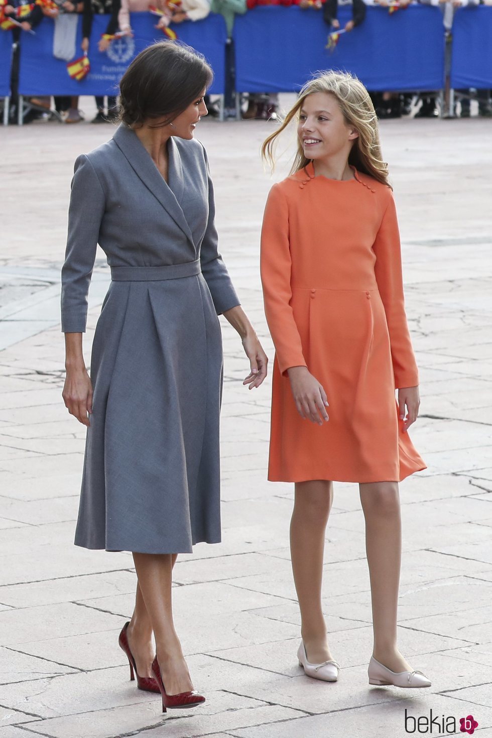 La Reina Letizia y la Infanta Sofía a su llegada a los actos de entrega de los Premios Princesa de Asturias 2019