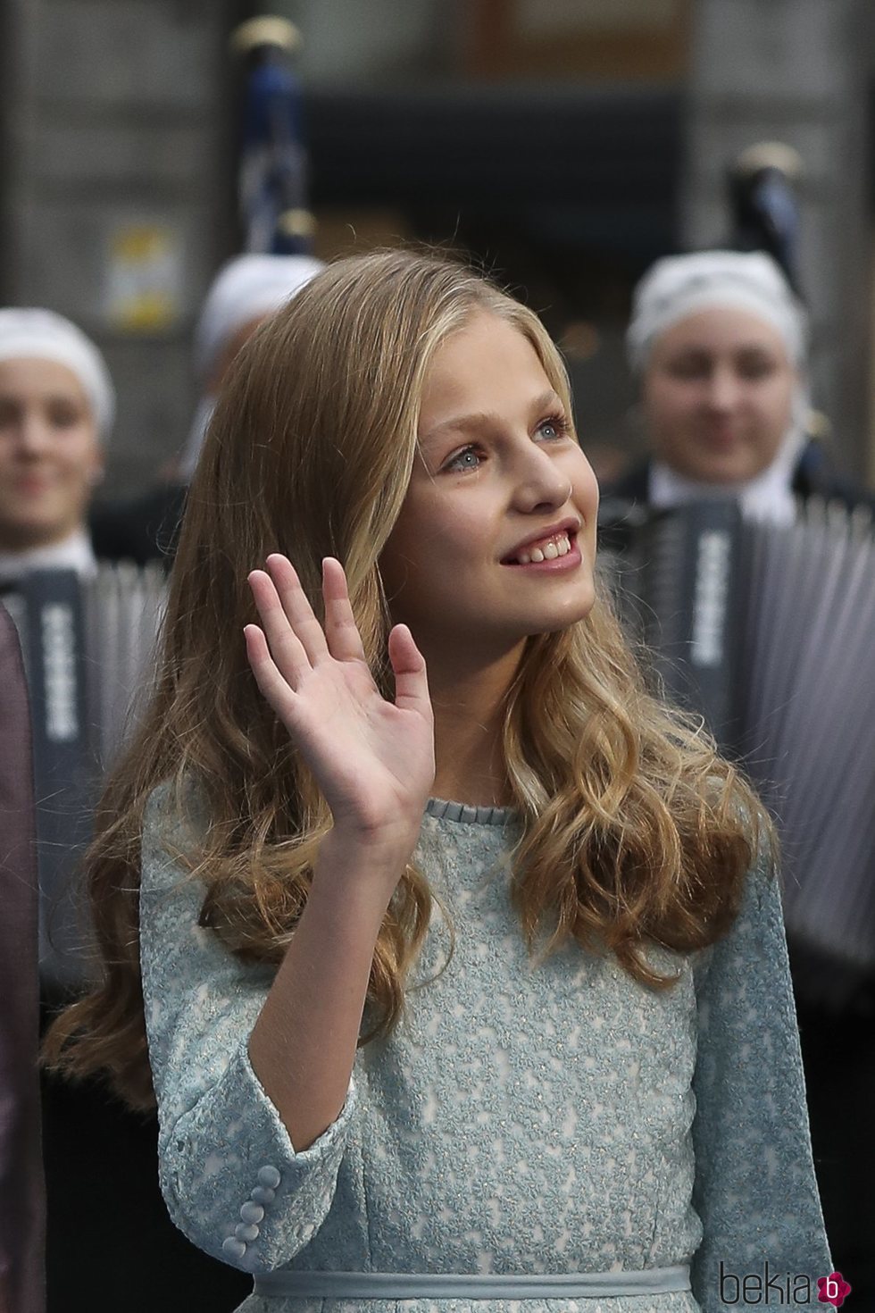 La Princesa Leonor saludando en los Premios Princesa de Asturias 2019