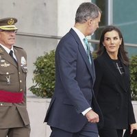 Los Reyes Felipe y Letizia al comienzo de su viaje a Japón para la entronización de Naruhito de Japón